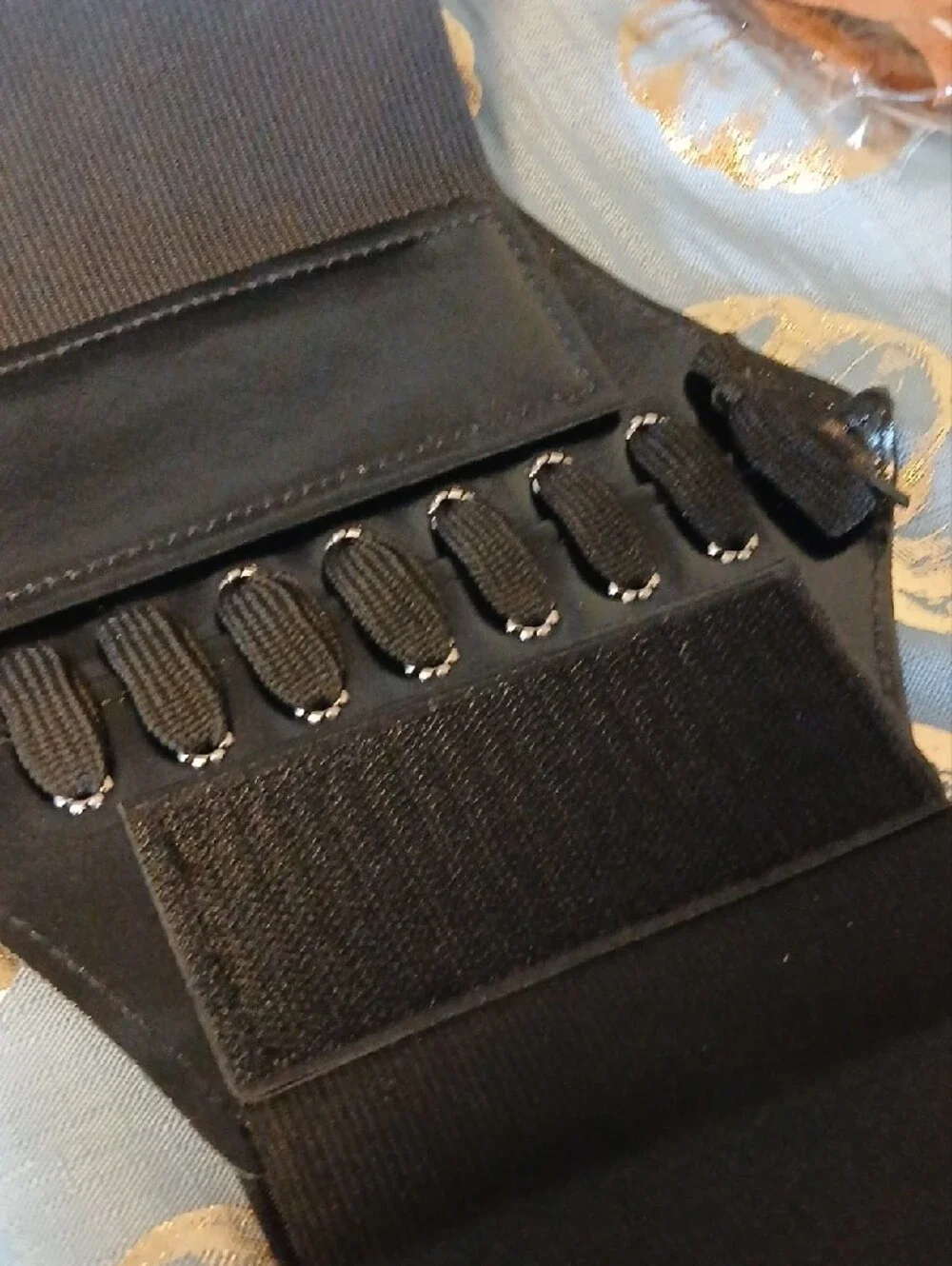 Black Velcro Closure Waist Belt/Corset Look. Never Worn.